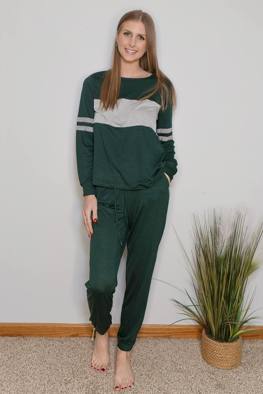 Womens 2 Piece Sets 2026 Long Sleeve Tops High Waisted Sweatpants Lounge Set Fall Fashion Travel Outfits